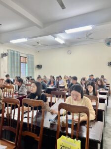 Quang cảnh lớp Bồi dưỡng về văn hóa công vụ cán bộ, công chức viên chức cấp tỉnh, huyện, xã tại tỉnh Gia Lai