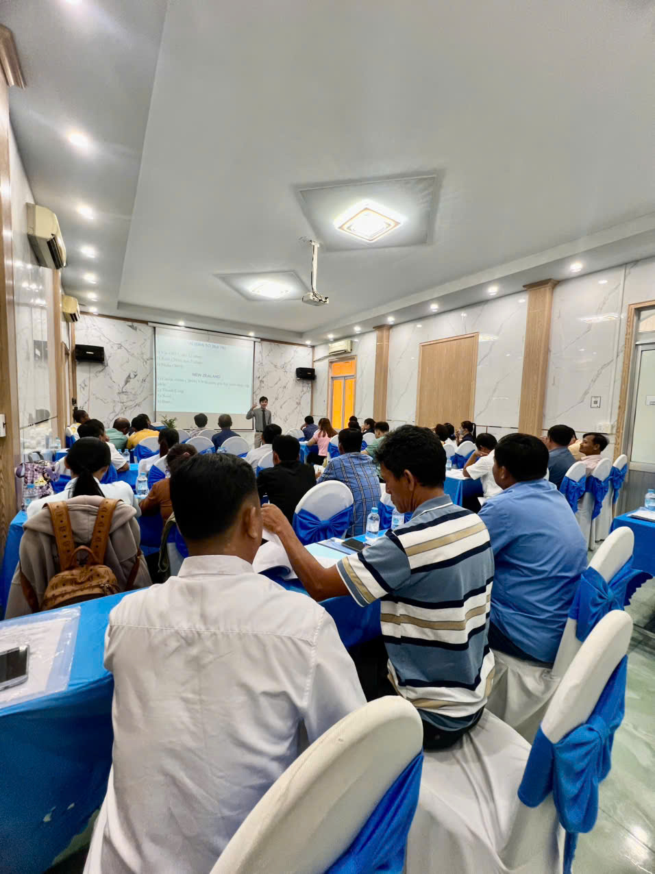 Tập huấn kiến thức kỹ năng nghiệp vụ hợp tác, liên kết mở rộng quy mô hoạt động và hợp tác liên kết sản xuất tiêu thụ nông sản tại tỉnh Sóc Trăng