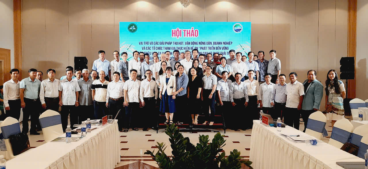 Hội thảo: Vai trò và các giải pháp thu hút, vận động nông dân, doanh nghiệp và các tổ chức tham gia thực hiện đề án Phát triển bền vững một triệu héc-ta chuyên canh lúa chất lượng cao và phát thải thấp gắn với tăng trưởng xanh vùng đồng bằng sông Cửu Long đến năm 2030