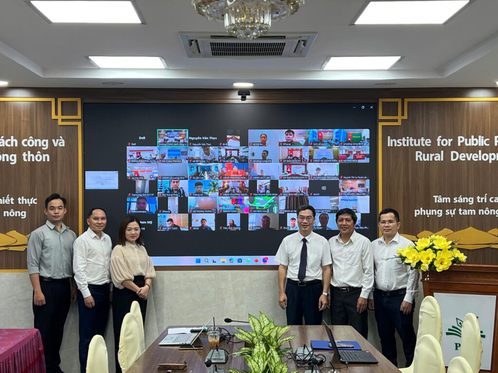 Lớp học được tổ chức trực tuyến, thu hút hơn 500 học viên