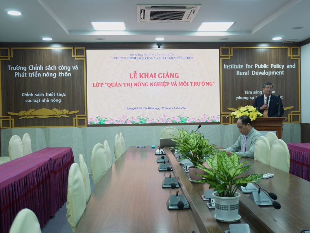 Các học viên là các cán bộ làm việc tại UBND các xã